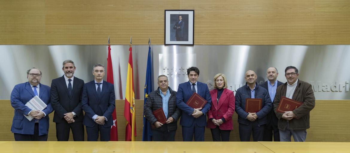 david perez suscribe convenios con berzosa de lozoya horcajo de la sierra y puebla de la sierra 3